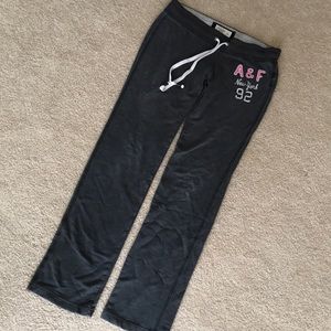 Women’s Abercrombie & Fitch sweat pants